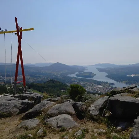 Refugio Do Anjo - Local בית הארחה 3*