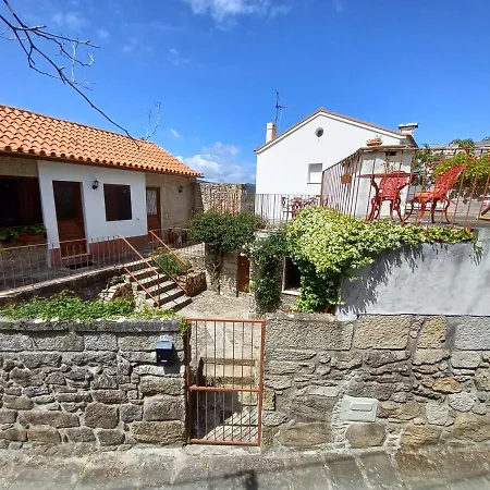 Refugio Do Anjo - Local 招待所 3*